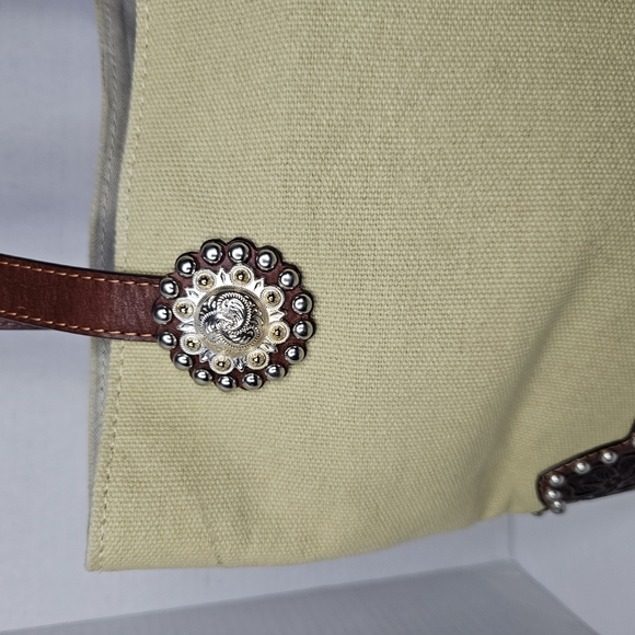 Cream and Brown Western Tote with Leather Accents - Picture 4 of 14